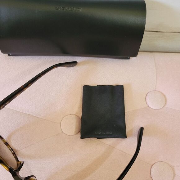NWOT Yves Saint‎ Laurent Square Sunglasses 58mm Italian Made main image 8